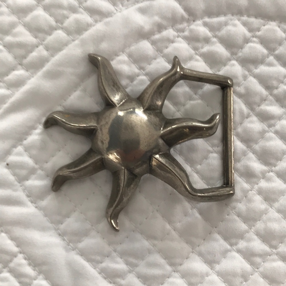 Vintage - Sun shaped belt buckle